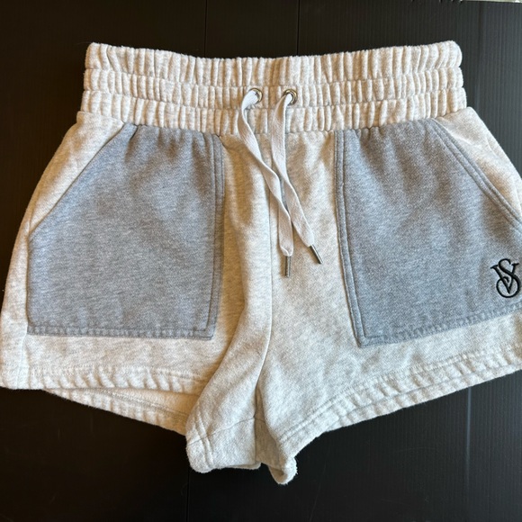 Victoria’s Secret Lounge Shorts - Small - Picture 2 of 5